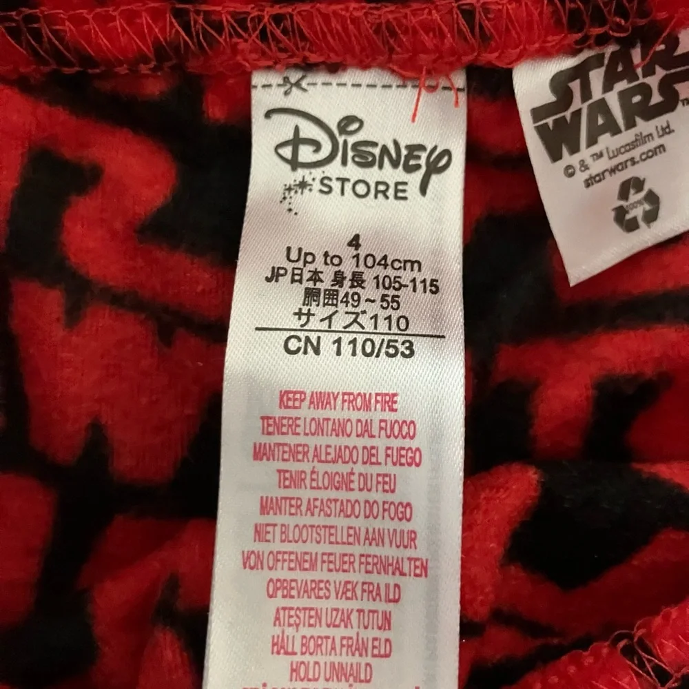 EUC Star Wars Kids Pajama Set - Red and Black Darth Vader Size 4T